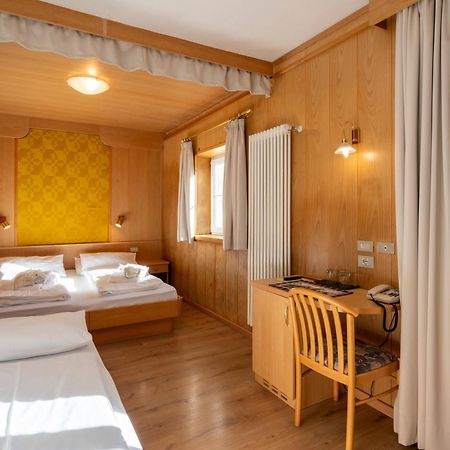 Mytime Hotels Savoy Vigo di Fassa Luaran gambar