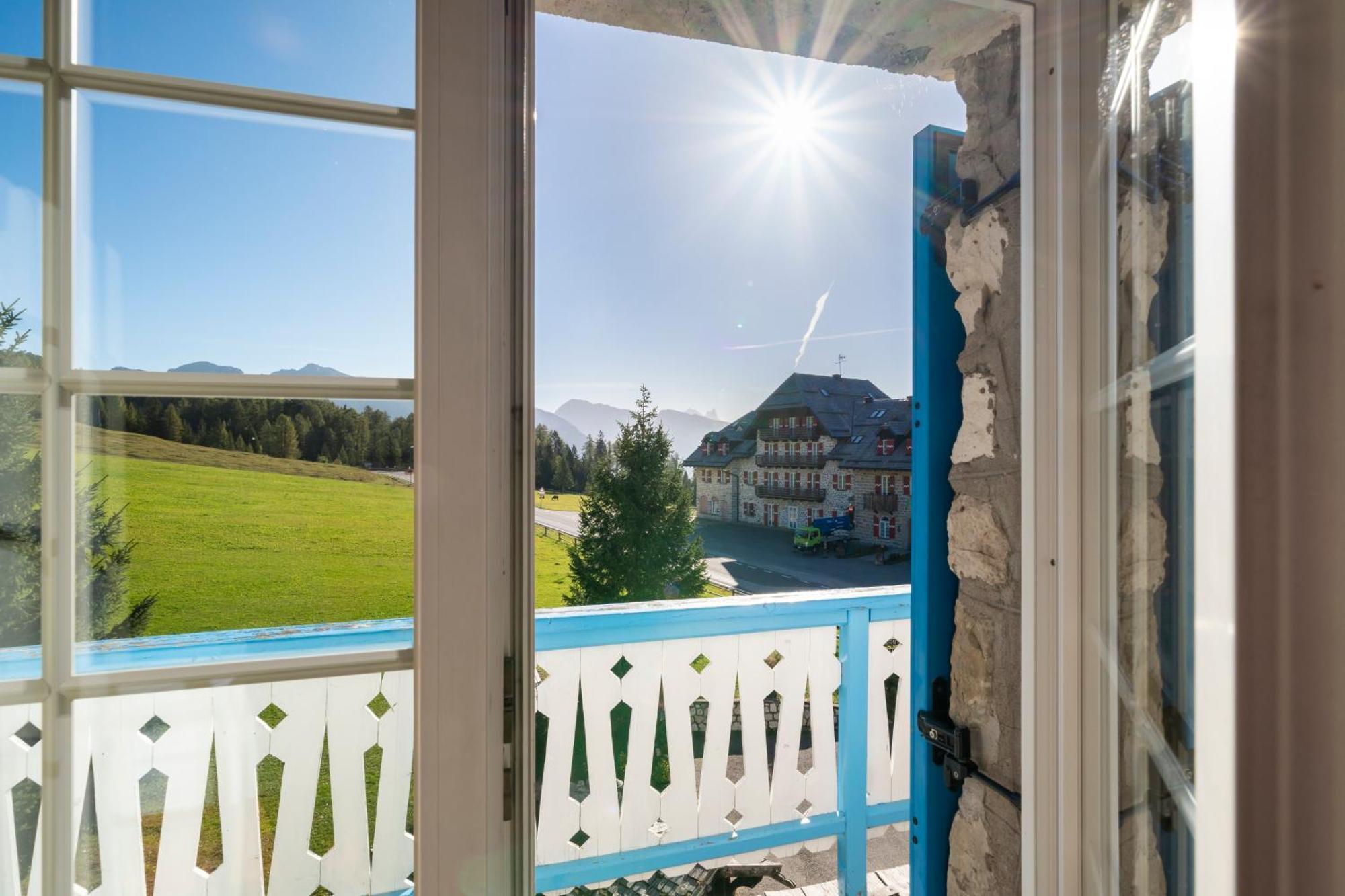 Mytime Hotels Savoy Vigo di Fassa Luaran gambar