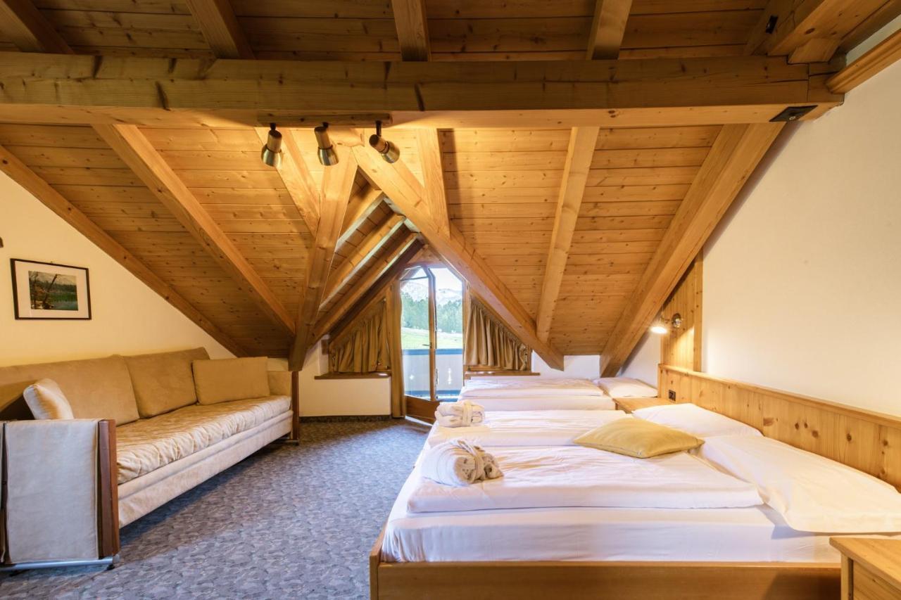 Mytime Hotels Savoy Vigo di Fassa Luaran gambar